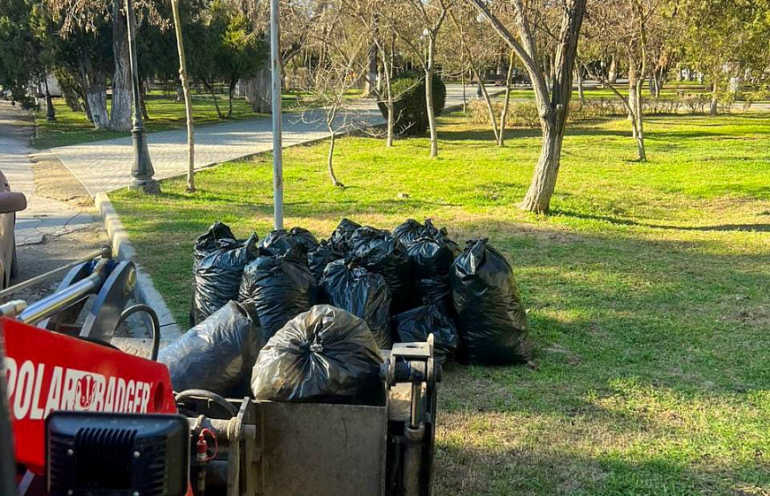 Коммунальные службы каждый день с самого утра трудятся на улицах города